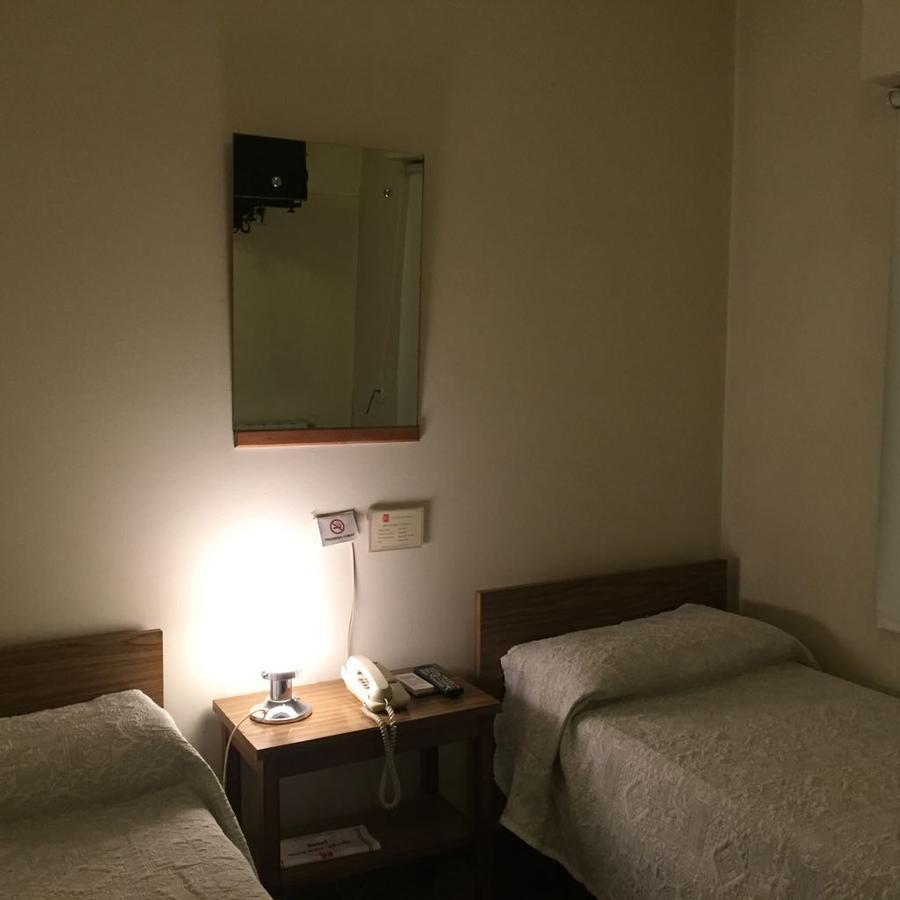 Hotel Buenos Aires Хенераль-Альвеар Экстерьер фото